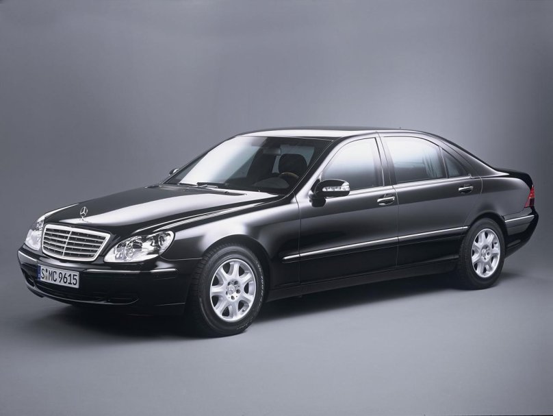 Mercedes Benz s600 w220
