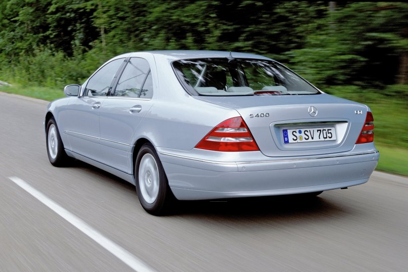 Mercedes Benz s class w220
