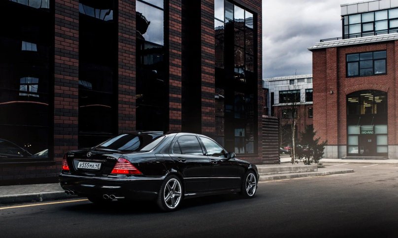 Mercedes Benz s500 w220