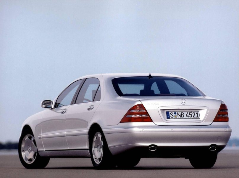 Mercedes Benz s class 600 w220