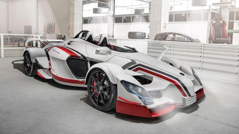 Трамонтана суперкар