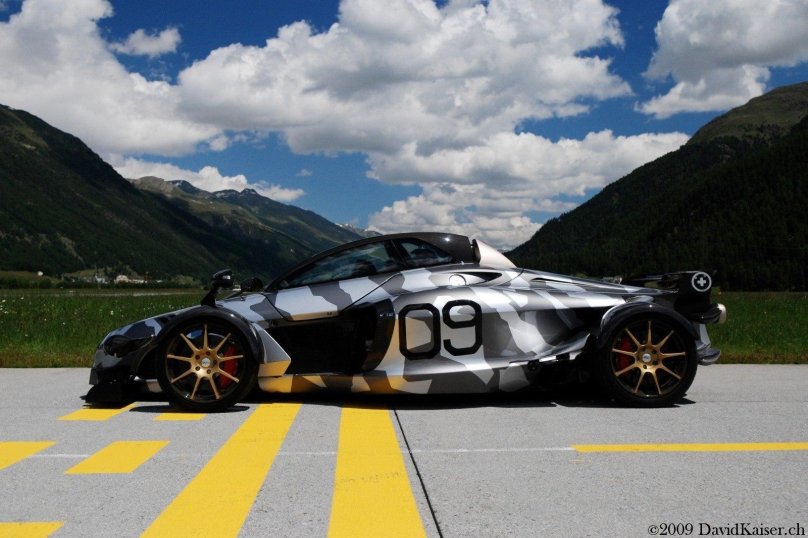 Tramontana автомобиль