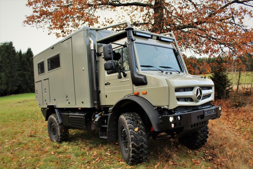 Mercedes-Benz Unimog u 4000