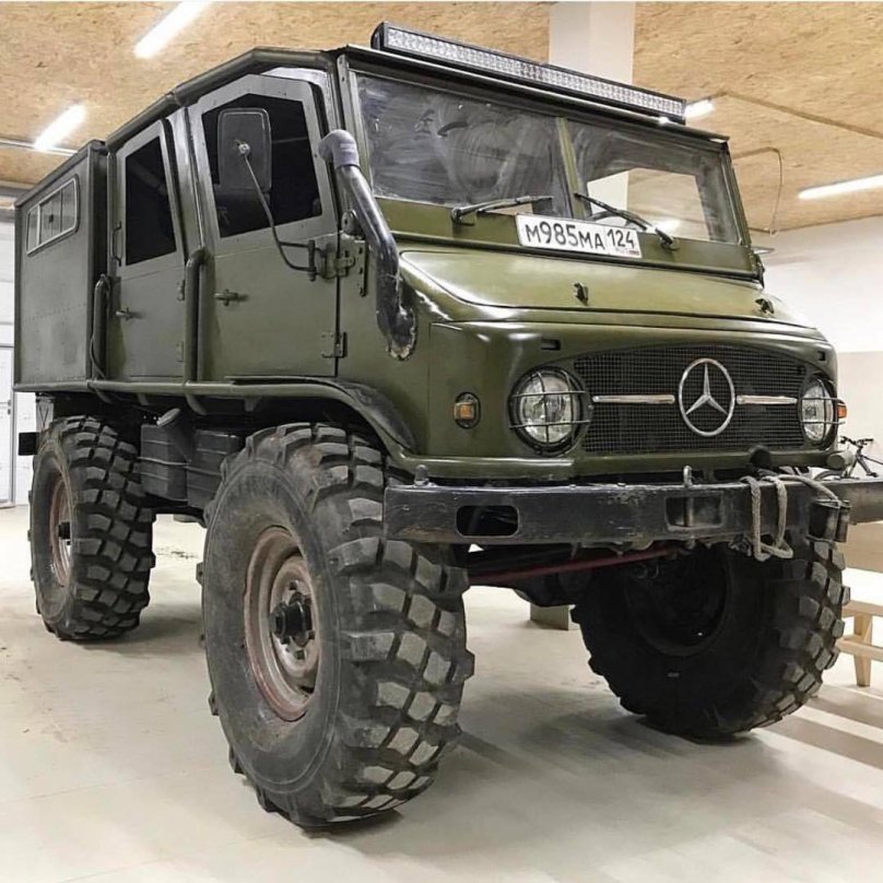 Мерседес Бенц Унимог