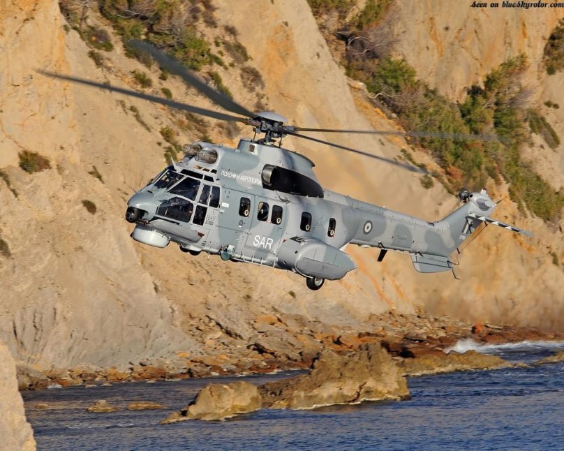 Eurocopter as 332 super Puma вертолет