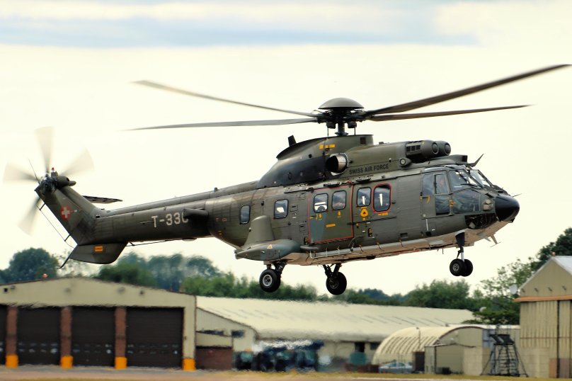 Супер Пума вертолет