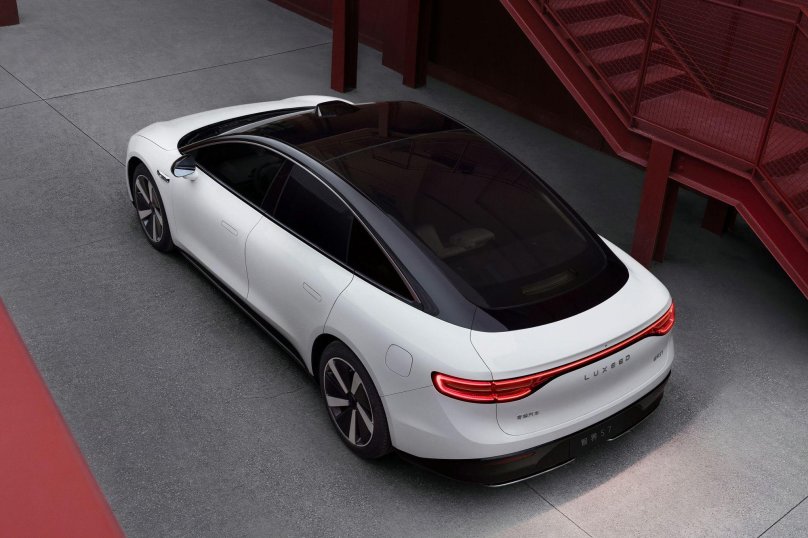 Люксид электромобиль
