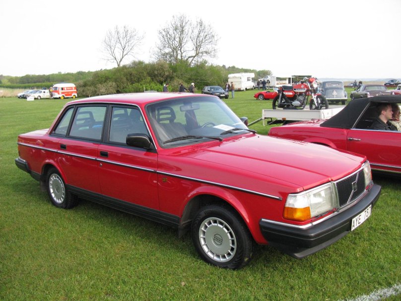 Вольво 240 gl год выпуска