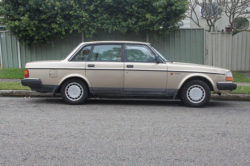 Вольво 240 1989