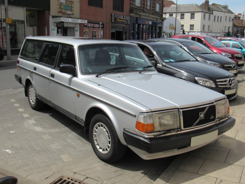 Volvo 240 Station Wagon