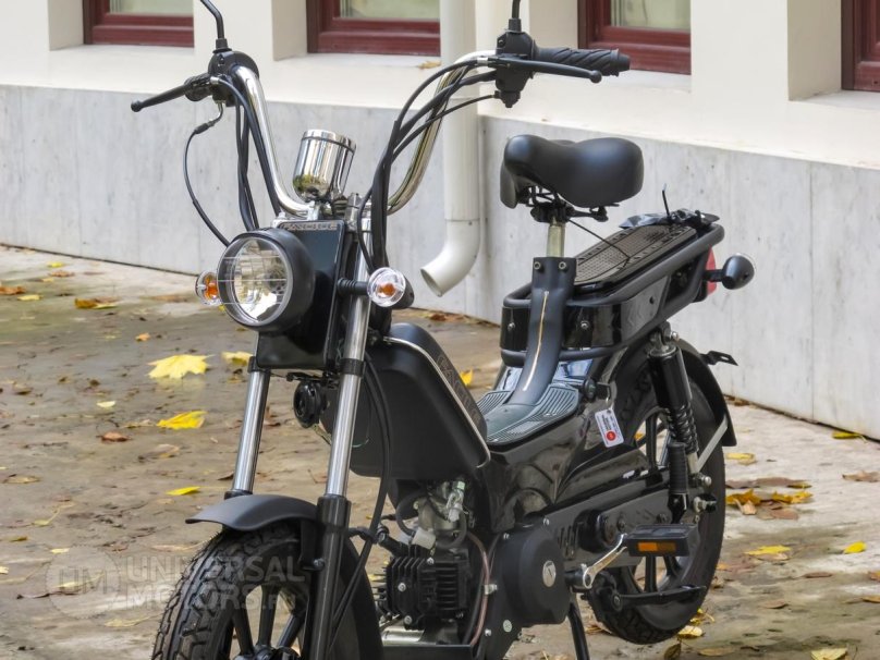 Скутер Innocenti facile 50cc