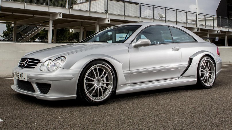 Mercedes-Benz CLK DTM AMG