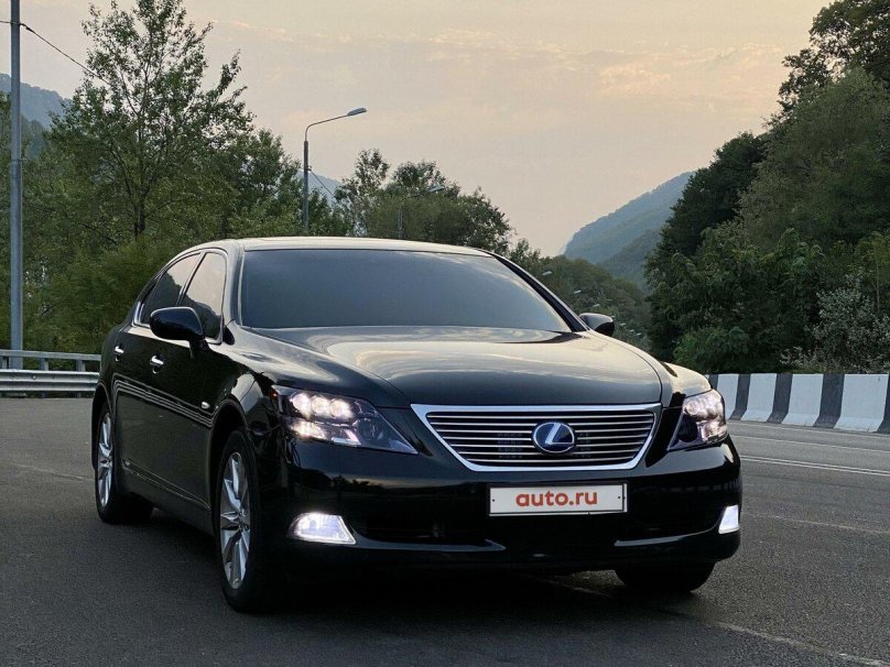Лексус лс 600