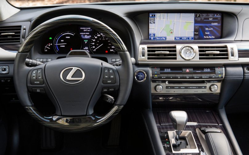 Lexus 600hl 2012