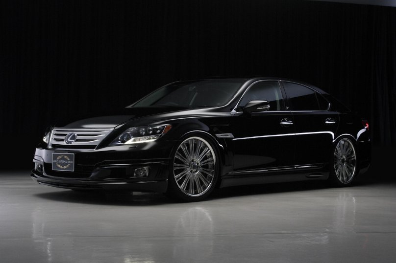 Лексус лс 600 hl 2015