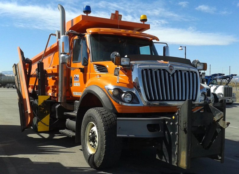 International WORKSTAR 7400