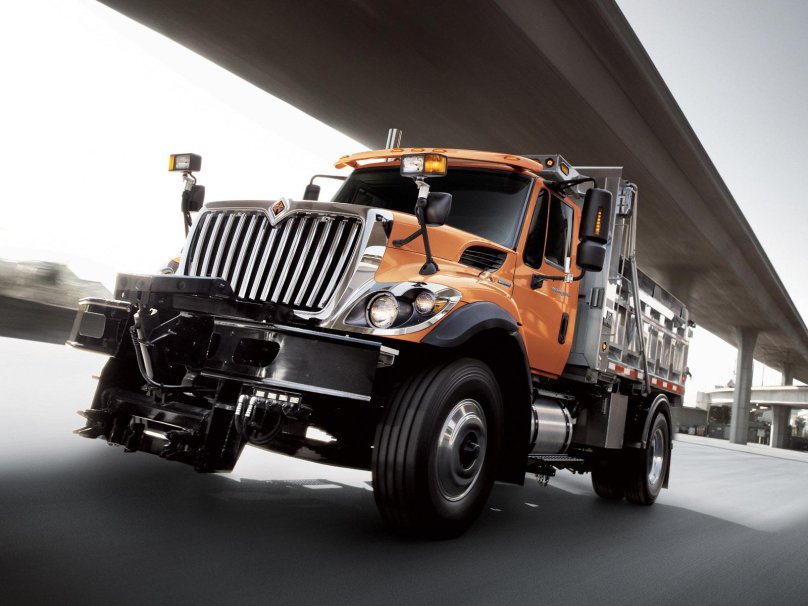 Navistar International 7000 военный