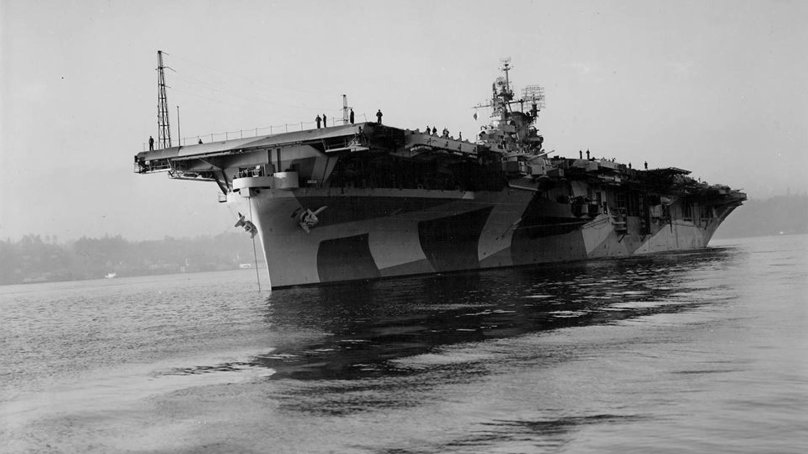 Авианосец Йорктаун на дне