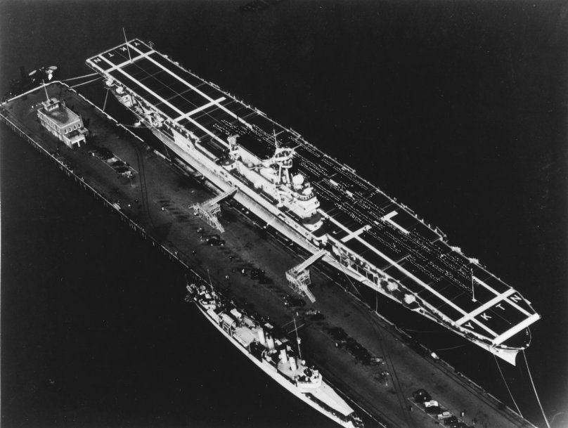 USS Yorktown CV-5 на дне