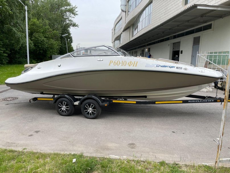 BRP Sea-Doo Challenger 230se