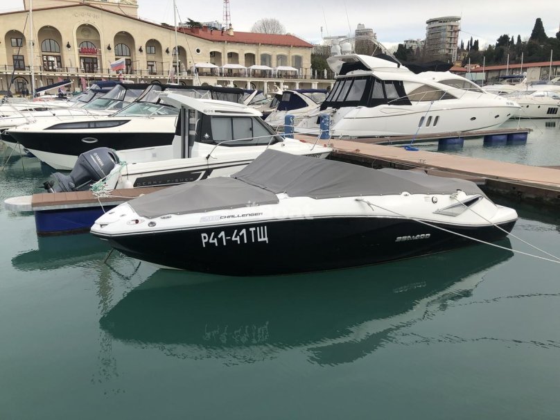 Sea Doo Challenger 210