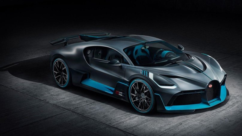 Бугатти диво 2020