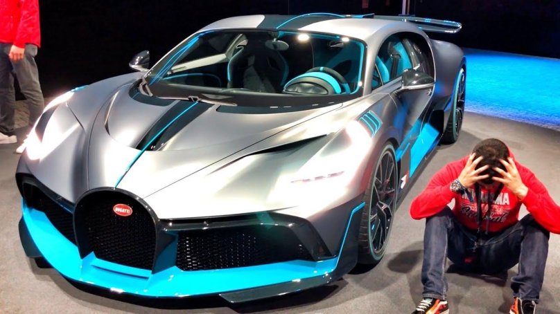 Бугатти дива 2022