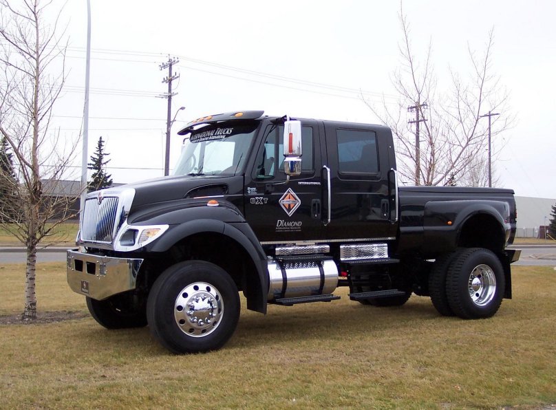 International Navistar 4700 Pickup
