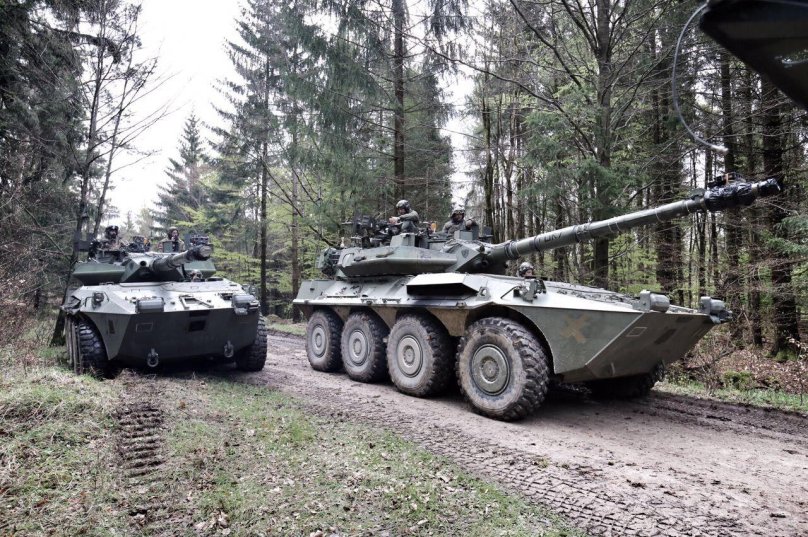 Кентавр колесный танк