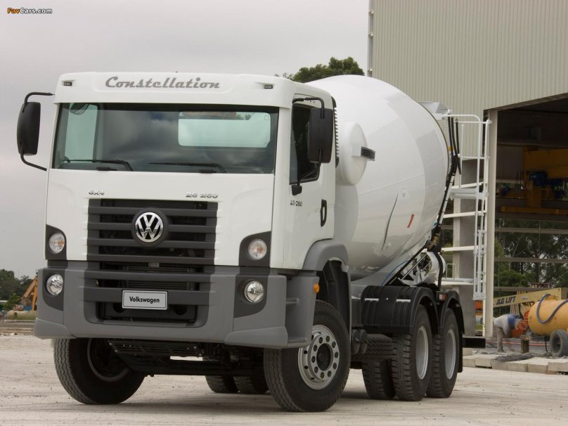 Фото Фольксваген Constellation 1