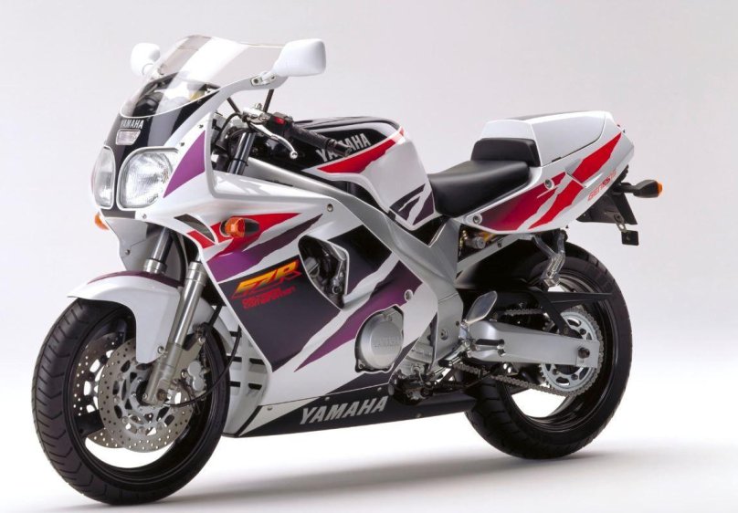 Yamaha fzr600r