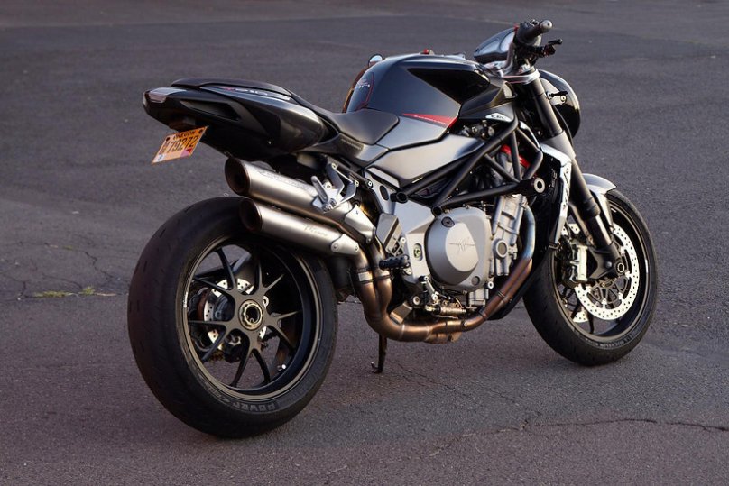 MV Agusta brutale 910