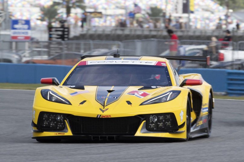 Chevrolet Corvette c8.r