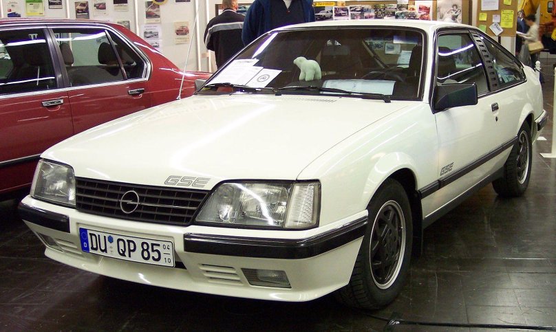 Opel Monza 1986
