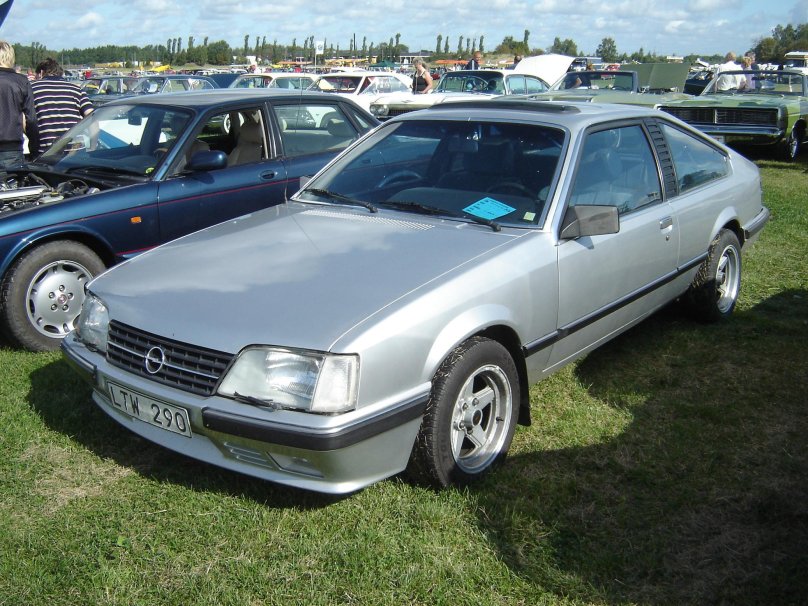 Opel Monza 1989