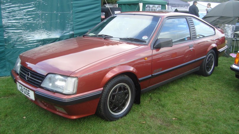 Opel Monza 1983