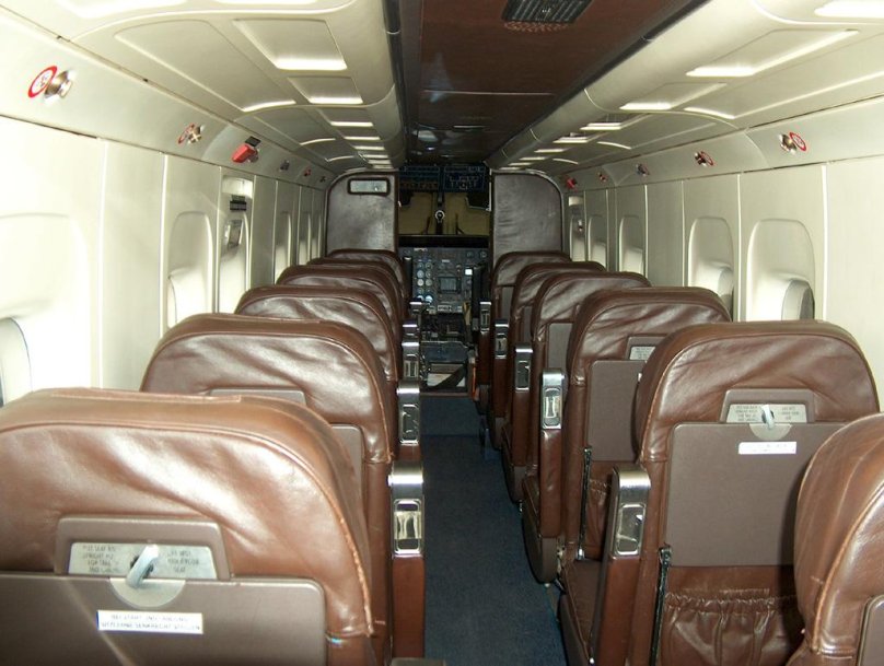 Do-228 самолет