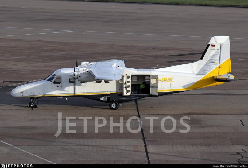 Пассажирский самолет