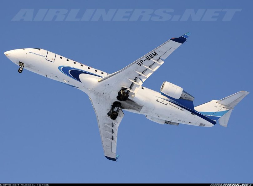 CRJ 200 самолет