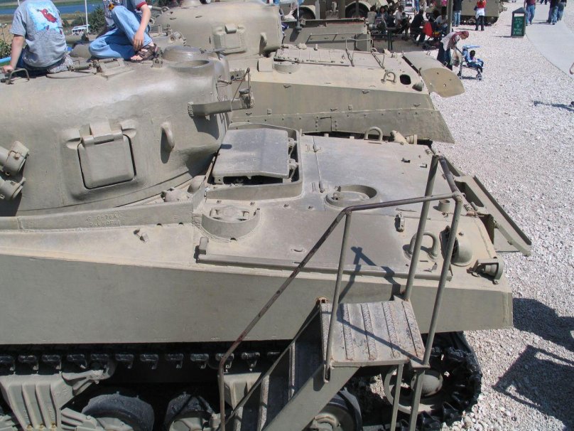 Шерман 105 мм