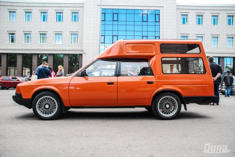 АЗЛК универсал 2901