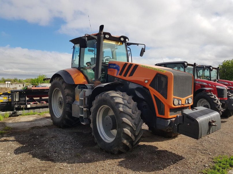 Трактор Террион 7360