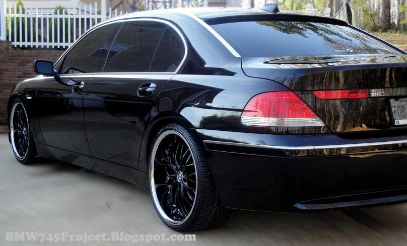 BMW e66 черная