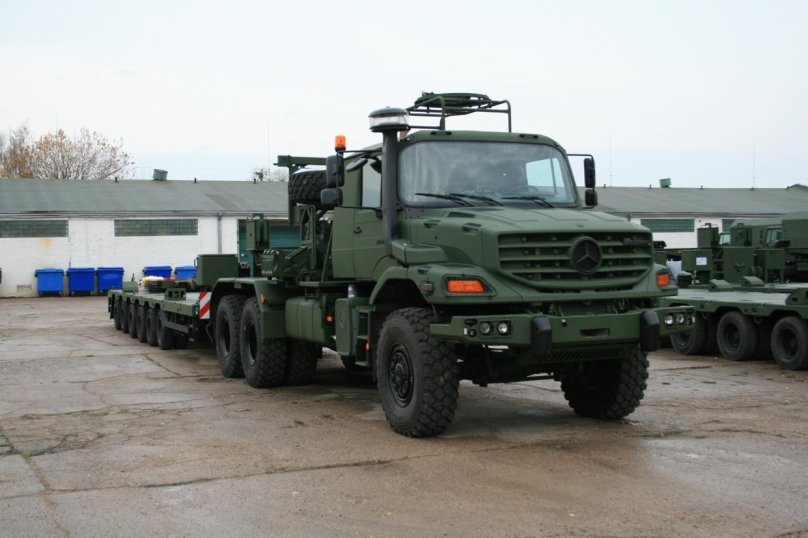 Mercedes-Benz Zetros военный грузовик