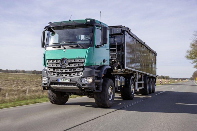 Mercedes-Benz Arocs самосвал