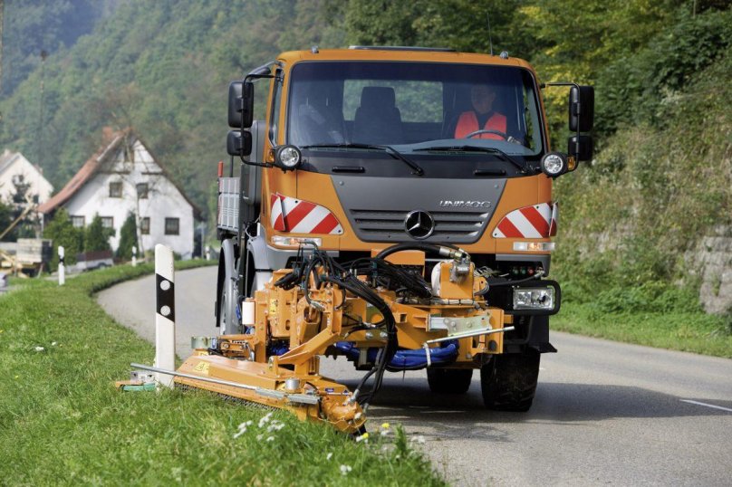 Unimog Mercedes-Benz