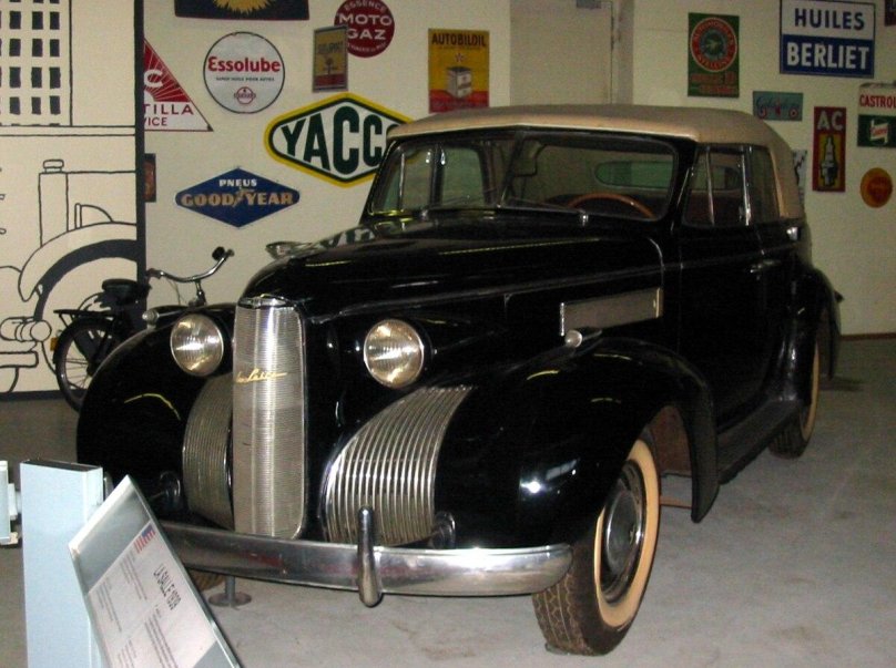 Cadillac Series 61 1939
