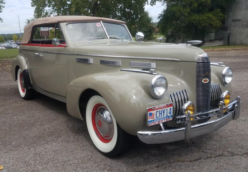 1940 LASALLE