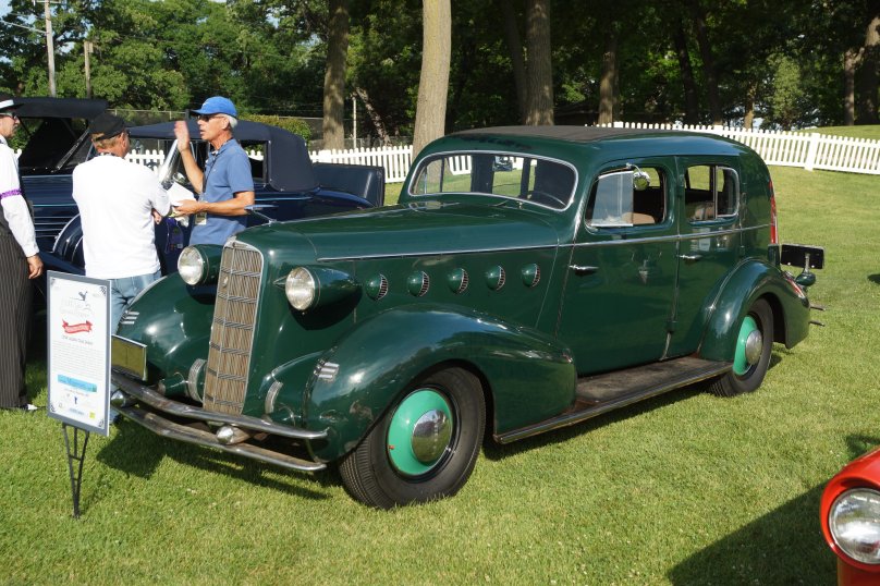 Ласалль автомобиль