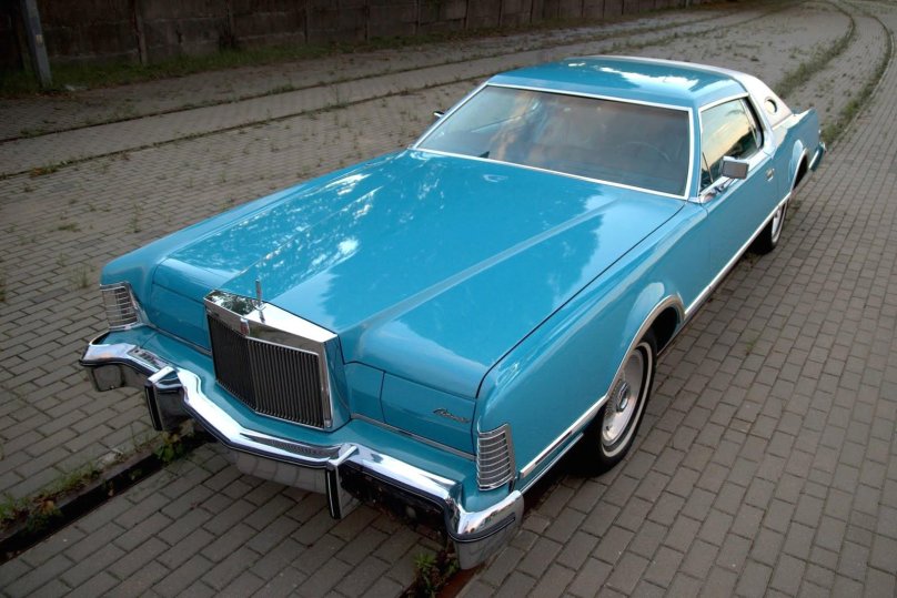 Lincoln Continental Mark IV 1974